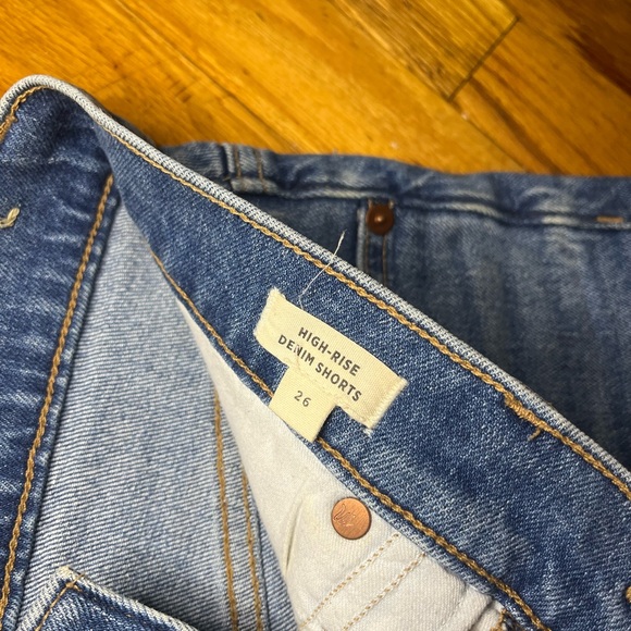 Madewell High Rise Button Fly Shorts - Picture 5 of 5